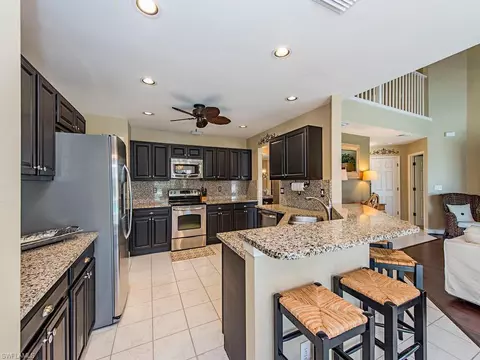 6931 Compton Ln S, Naples, FL 34104 photo 8