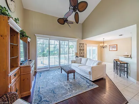 6931 Compton Ln S, Naples, FL 34104 photo 6