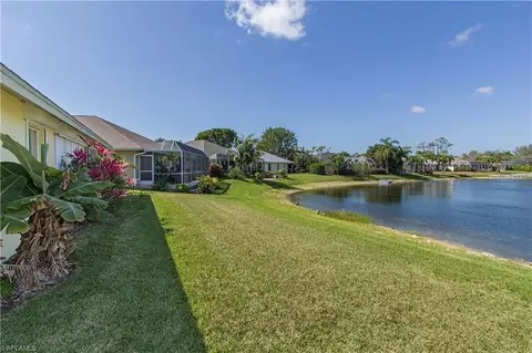 3687 Kent Dr, Naples, FL 34112 photo 2
