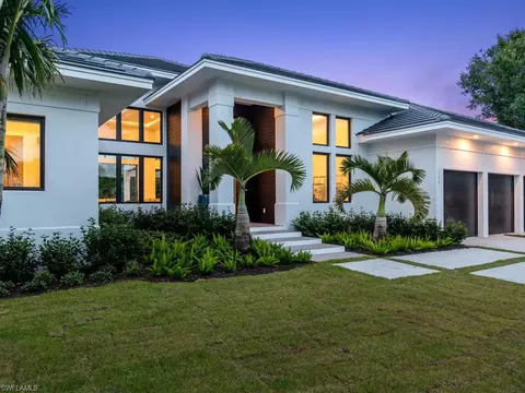3232 Regatta Rd, Naples, FL 34103 photo 2