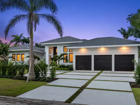 3232 Regatta Rd, Naples, FL 34103 photo 1