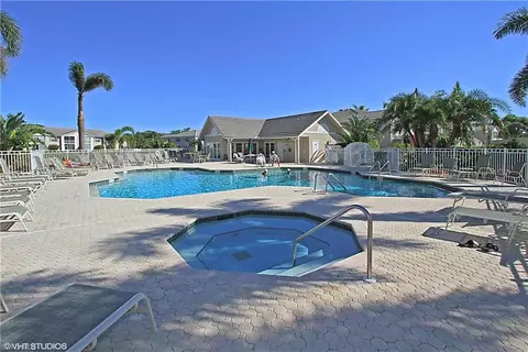 835 Tanbark Dr #202, Naples, FL 34108 photo 3
