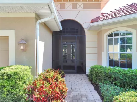 6734 Bent Grass Dr, Naples, FL 34113 photo 4