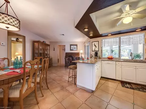 337 Bay Meadows Dr, Naples, FL 34113 photo 13