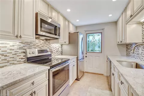 820 Ketch Dr #2, Naples, FL 34103 photo 1