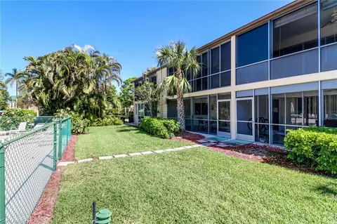 820 Ketch Dr #2, Naples, FL 34103 photo 24