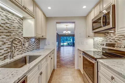 820 Ketch Dr #2, Naples, FL 34103 photo 3