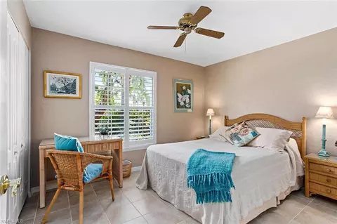 1045 Silverstrand Dr, Naples, FL 34110 photo 4