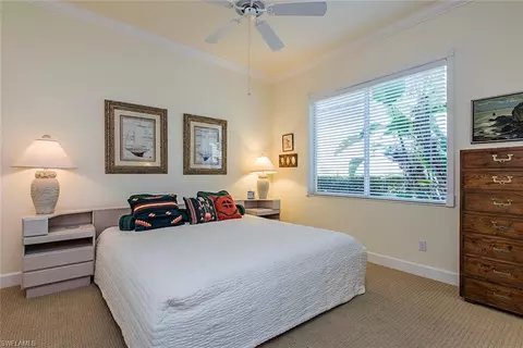 467 Tullamore Ln, Naples, FL 34110 photo 8