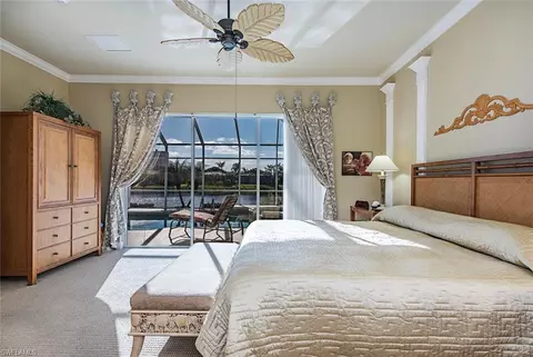 467 Tullamore Ln, Naples, FL 34110 photo 6