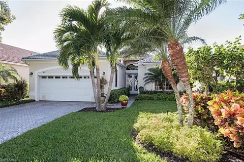 467 Tullamore Ln, Naples, FL 34110 photo 1