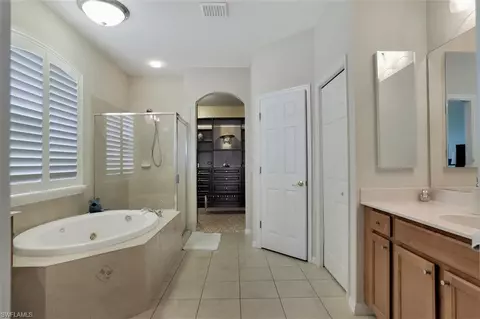 14079 Mirror Ct, Naples, FL 34114 photo 3