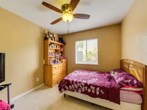 448 Castle Dr, Naples, FL 34119 photo 5