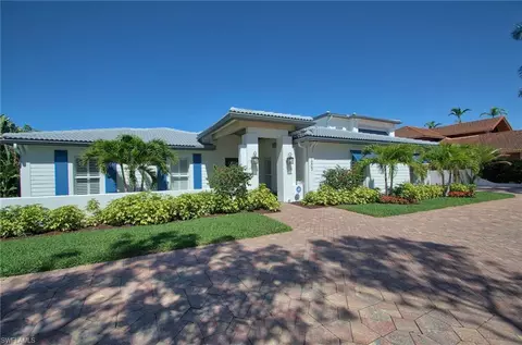 1605 Crayton Rd, Naples, FL 34102 photo 4