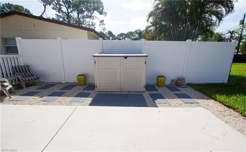 674 Pine Vale Dr, Naples, FL 34104 photo 19