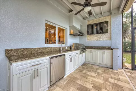 11369 Stratham Loop, Estero, FL 33928 photo 5
