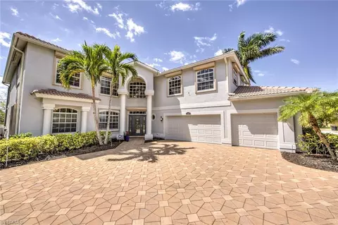 11369 Stratham Loop, Estero, FL 33928 photo 1