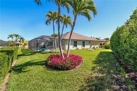 22159 Seashore Cir, Estero, FL 33928 photo 4