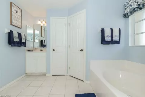 335 Burnt Pine Dr, Naples, FL 34119 photo 17