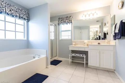 335 Burnt Pine Dr, Naples, FL 34119 photo 18