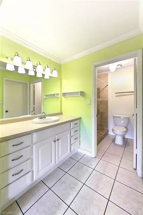 4770 E Alhambra Cir, Naples, FL 34103 photo 6