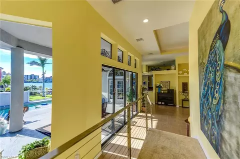 403 Oak Ave, Naples, FL 34108 photo 9