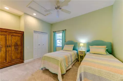 403 Oak Ave, Naples, FL 34108 photo 17