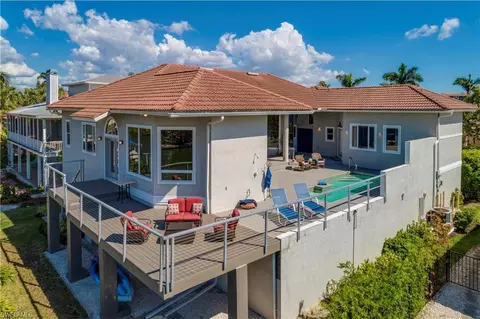 403 Oak Ave, Naples, FL 34108 photo 3