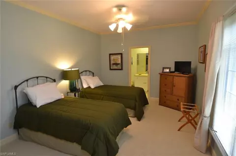 4524 Silver Fox Dr, Naples, FL 34119 photo 23