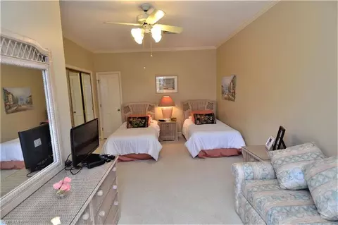 4524 Silver Fox Dr, Naples, FL 34119 photo 21