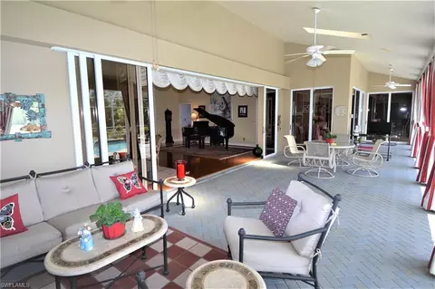 4524 Silver Fox Dr, Naples, FL 34119 photo 6