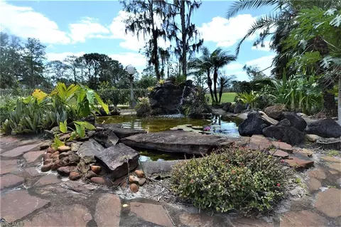 4524 Silver Fox Dr, Naples, FL 34119 photo 9
