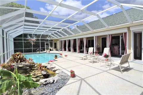 4524 Silver Fox Dr, Naples, FL 34119 photo 3