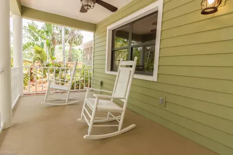 630 9th St NW, Naples, FL 34120 photo 3