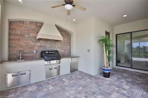 3392 Runaway Ln, Naples, FL 34114 photo 14