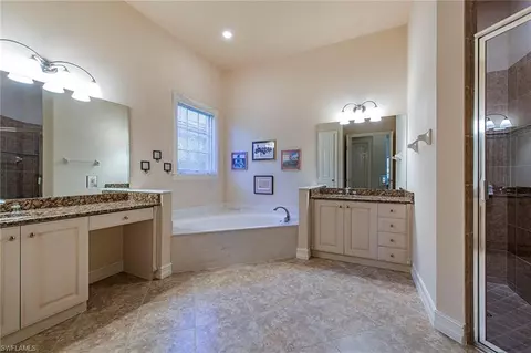 8524 Mallards Pt, Naples, FL 34114 photo 9