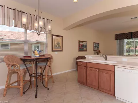 14103 Mirror Ct, Naples, FL 34114 photo 12