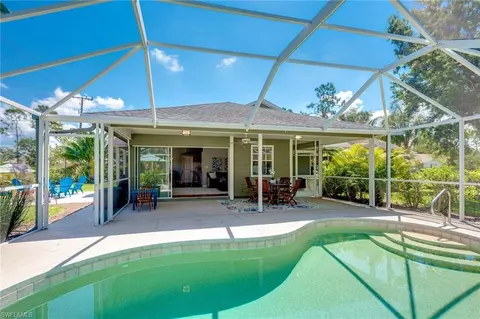 606 Corbel Dr, Naples, FL 34110 photo 26