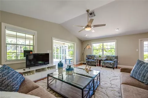 606 Corbel Dr, Naples, FL 34110 photo 12