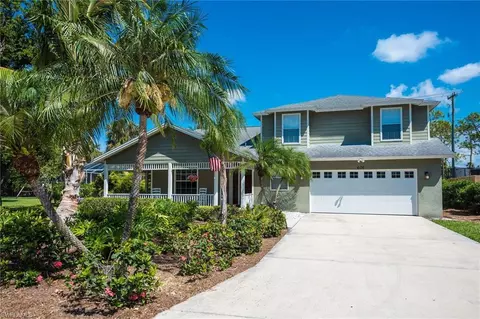 606 Corbel Dr, Naples, FL 34110 photo 2