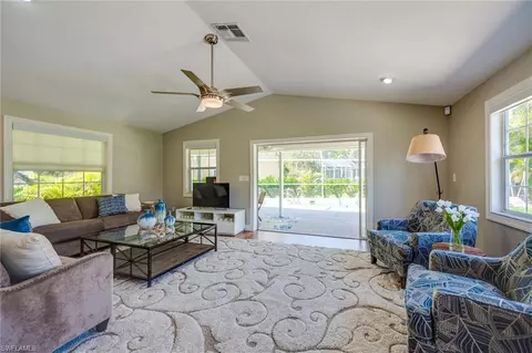 606 Corbel Dr, Naples, FL 34110 photo 11