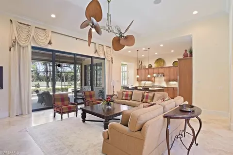 2935 Tiburon Blvd E, Naples, FL 34109 photo 2