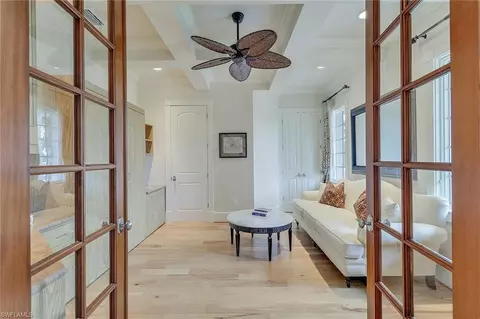 525 13th Ave S, Naples, FL 34102 photo 16