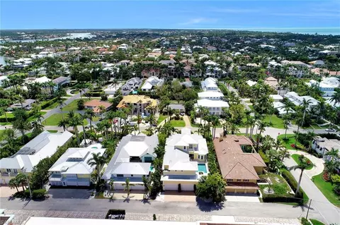525 13th Ave S, Naples, FL 34102 photo 31