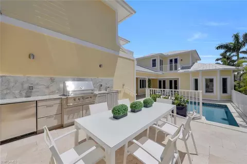 525 13th Ave S, Naples, FL 34102 photo 27