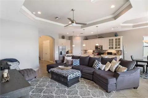 1505 Serrano Cir, Naples, FL 34105 photo 5