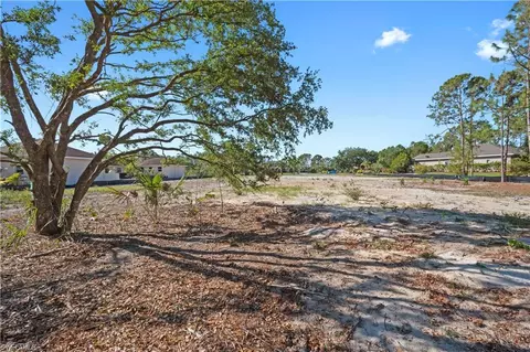 9469 Coralee Ave, Estero, FL 33928 photo 4