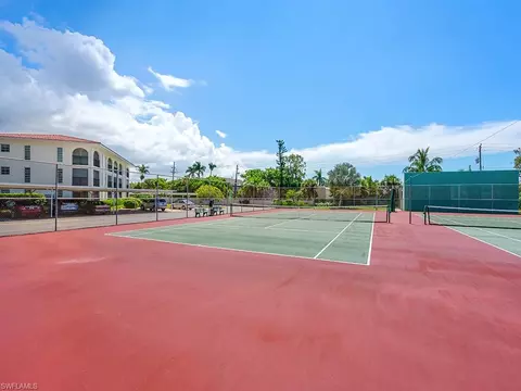 29 High Point Cir E #207, Naples, FL 34103 photo 31