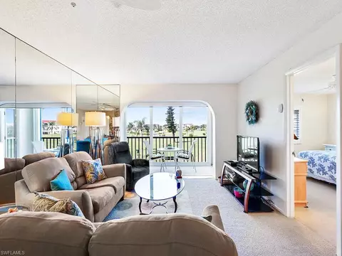 29 High Point Cir E #207, Naples, FL 34103 photo 11