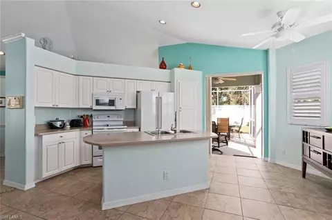 1075 Silverstrand Dr, Naples, FL 34110 photo 9
